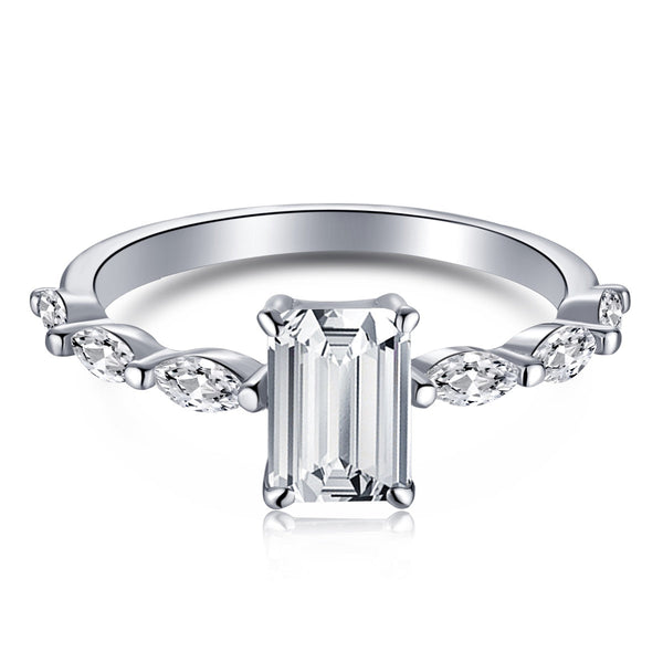 <CHIBA>1.0 Carat Dainty Resplendent Radiant Cut Daily Ring
