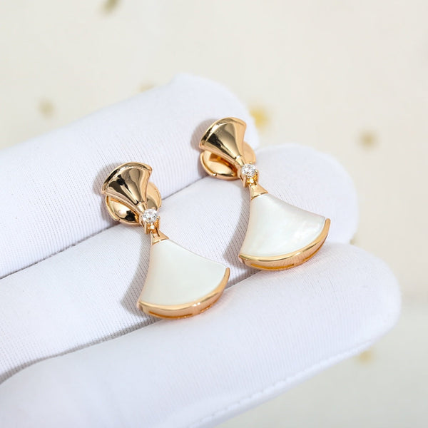 <CHIBA>DREAM MOP PINK GOLD EARRINGS