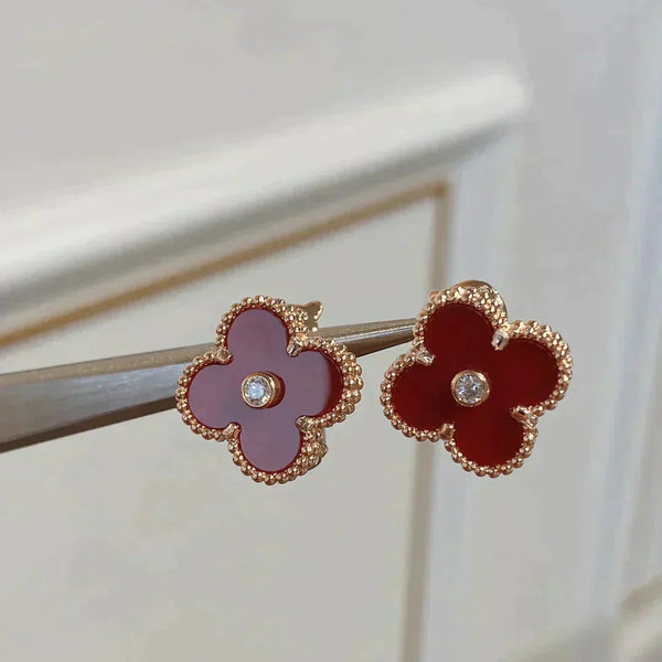<CHIBA>CLOVER MEDIUM 1 MOTIFS CARNELIAN  DIAMOND earrings