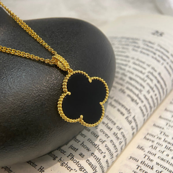 <CHIBA>CLOVER 25MM NECKLACE GOLD ONYX