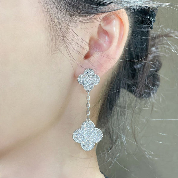 <CHIBA>CLOVER 2 MOTIFS DIAMOND PAVED SILVER EARRINGS