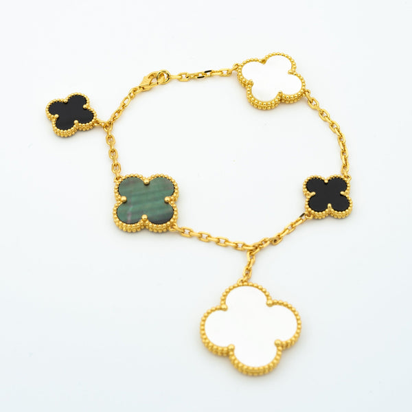 <CHIBA>CLOVER BRACELET 5 MOTIFS ONYX MOP