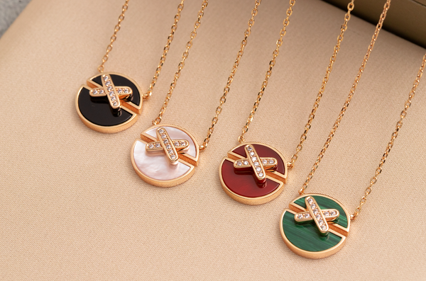 <CHIBA>JEUX DE PINK GOLD DIAMOND NECKLACE